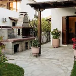 Melithos Βίλα Κορωπί