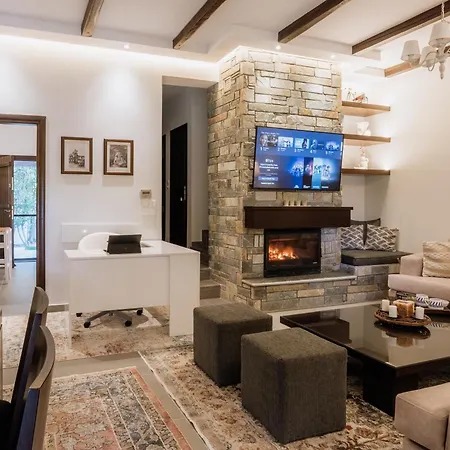 Melithos Villa *